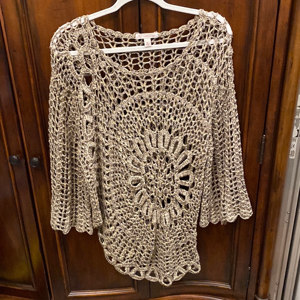 Dress barn crochet sweater in greige and yellow